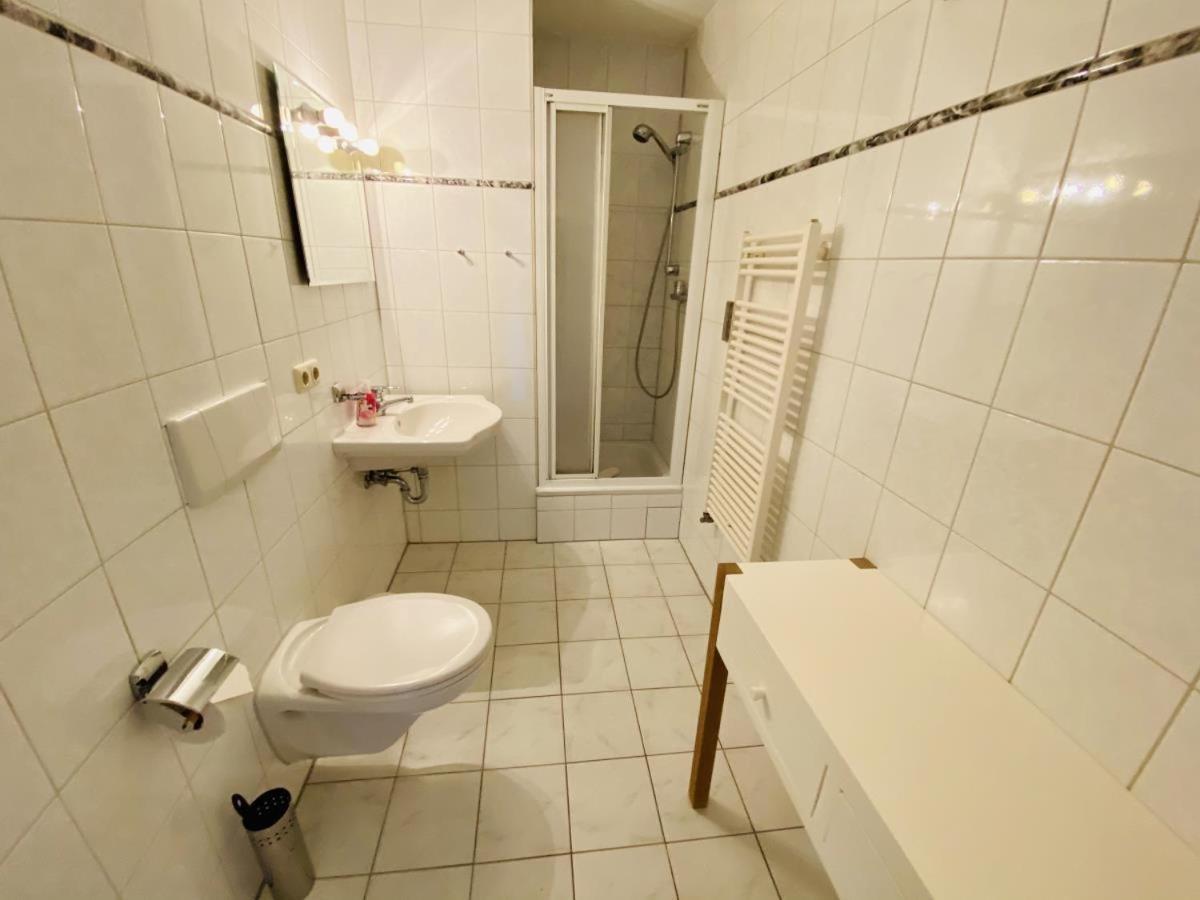 Apartment Mond, Am Warnemünder Kirchenplatz